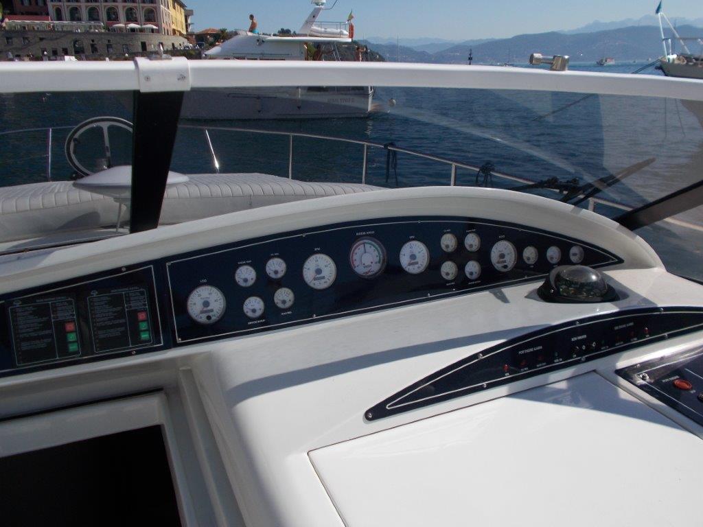 pershing 45 boat livornoboats rib barca nuovo usato italia europe sell 